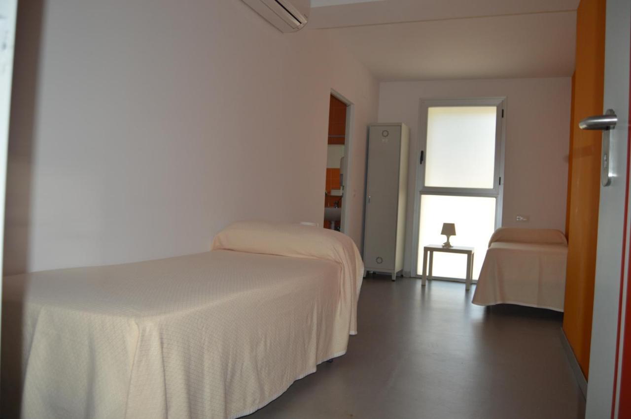Hostel Divino Morales Arroyo de la Luz Exteriör bild